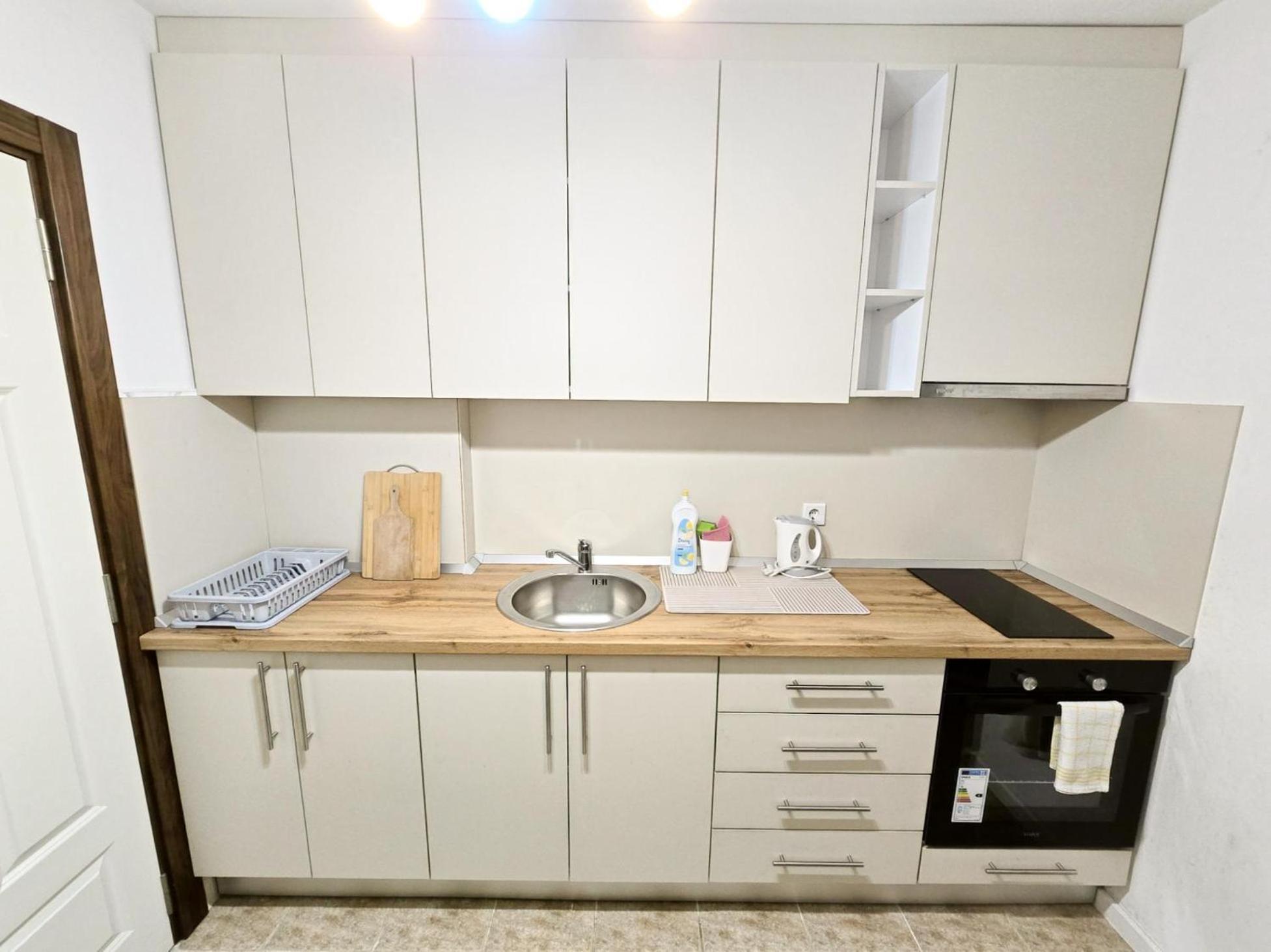Birchwood Place Sarajevo Bagian luar foto